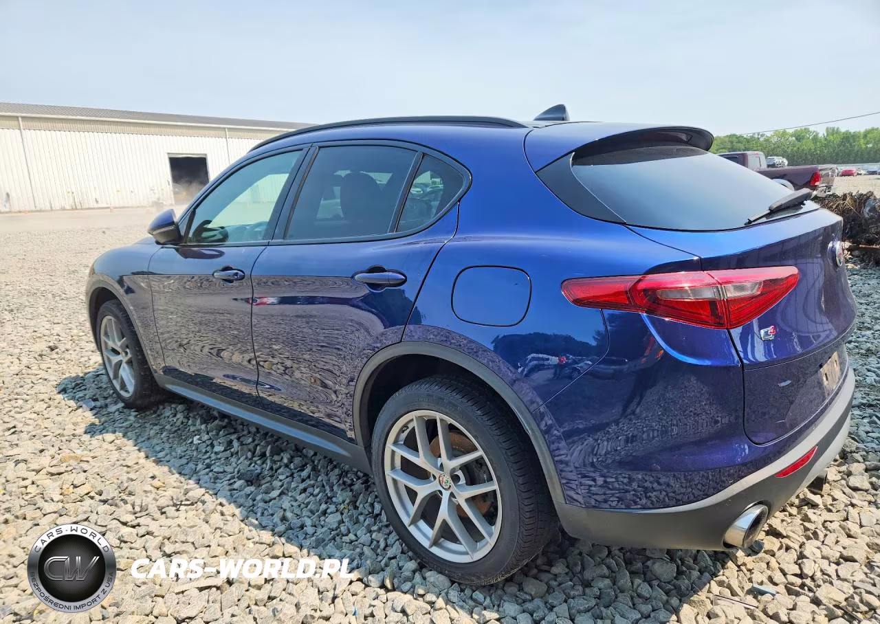 2018 Alfa Romeo Stelvio Ti Sport VIN:ZASFAKNN1J7B66924 - 2