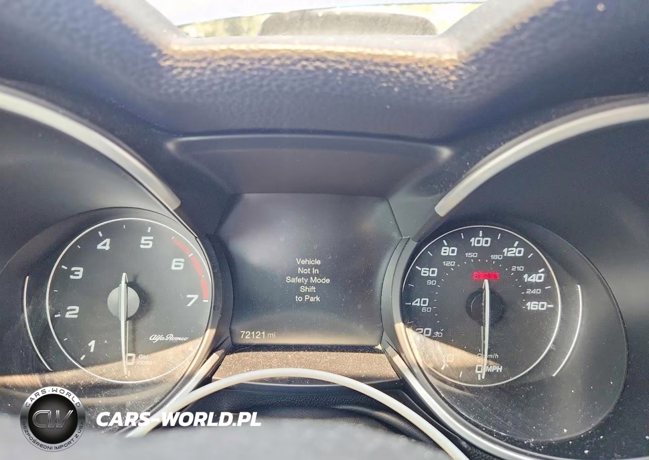 2018 Alfa Romeo Stelvio Ti Sport VIN:ZASFAKNN1J7B66924 - 9