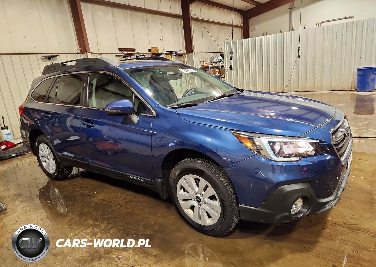 2019 Subaru Outback 2.5I Premium VIN:4S4BSAHC0K3230061 - 4