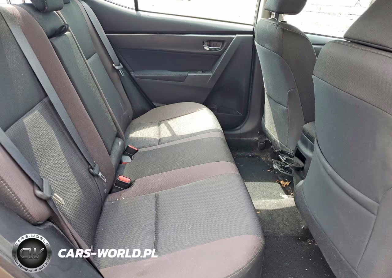 2017 Toyota Corolla Le VIN:2T1BURHEXHC889005 - 10