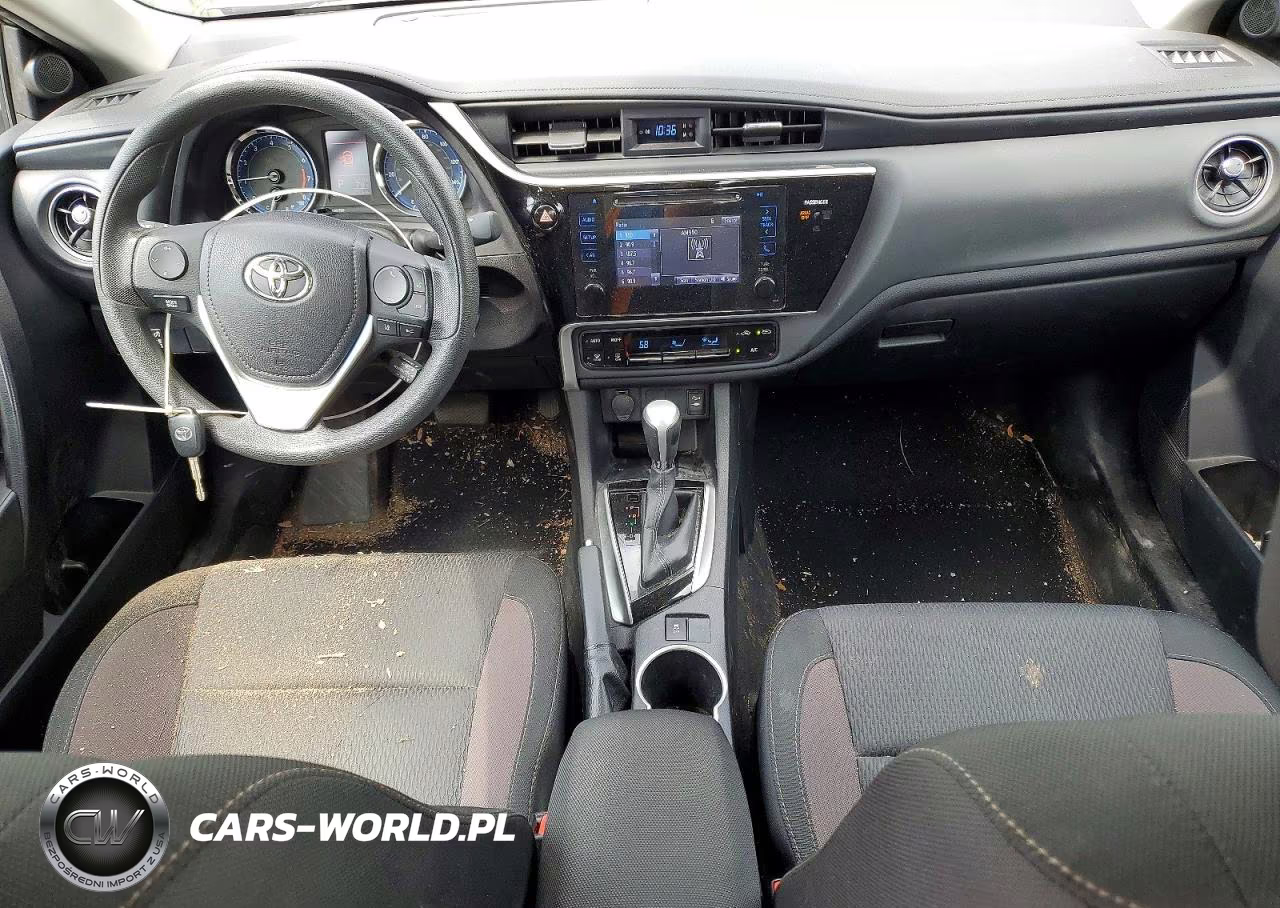 2017 Toyota Corolla Le VIN:2T1BURHEXHC889005 - 8