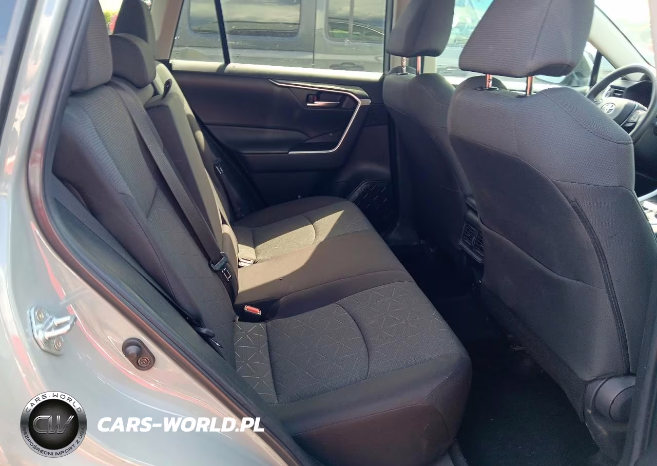 2023 Toyota Rav4 Xle VIN:2T3P1RFVXPW366962 - 10