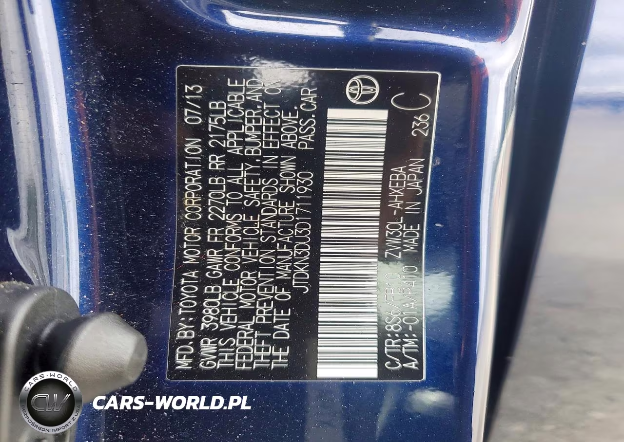 2013 Toyota Prius Two VIN:JTDKN3DU3D1711930 - 14