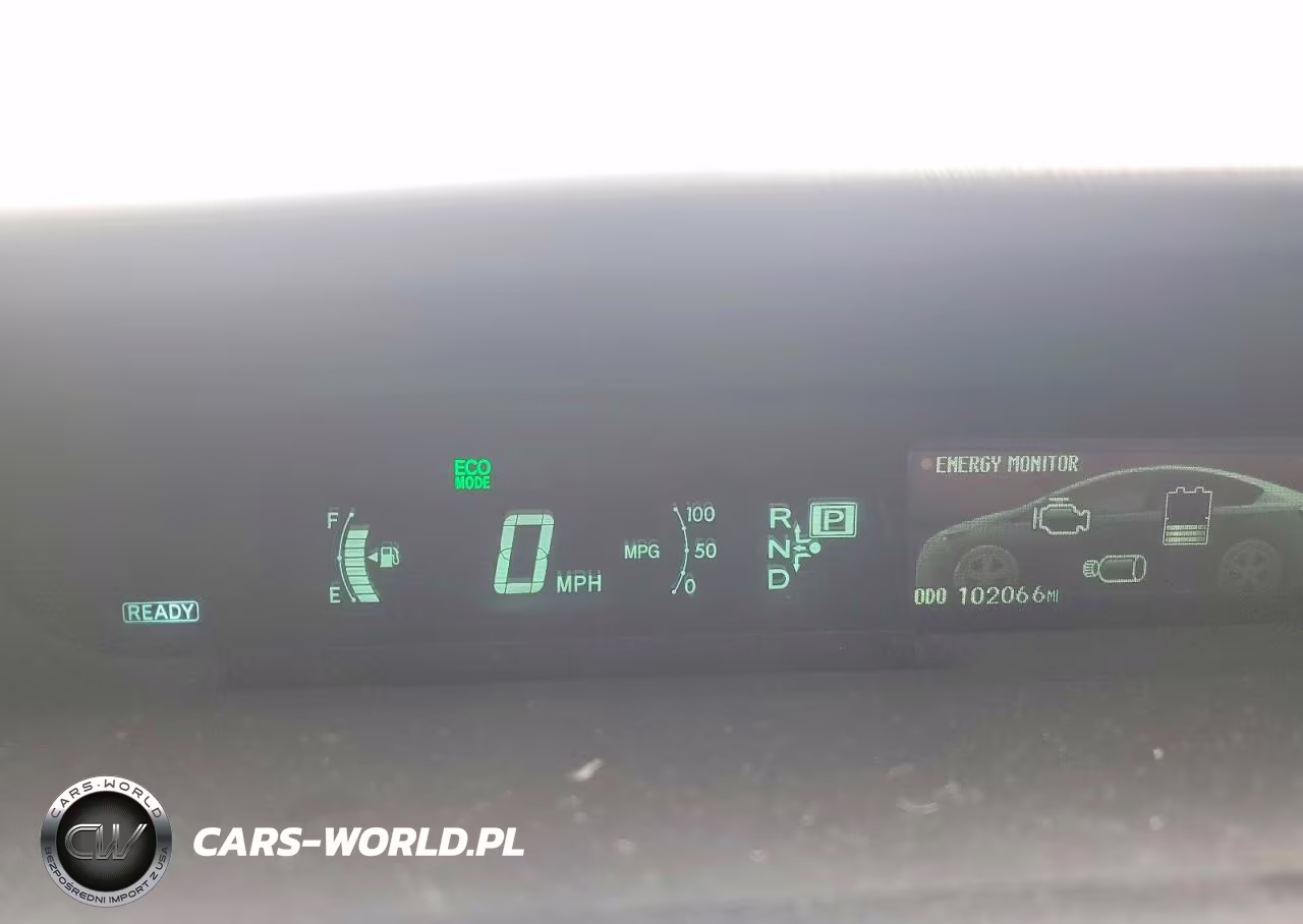 2013 Toyota Prius Two VIN:JTDKN3DU3D1711930 - 9