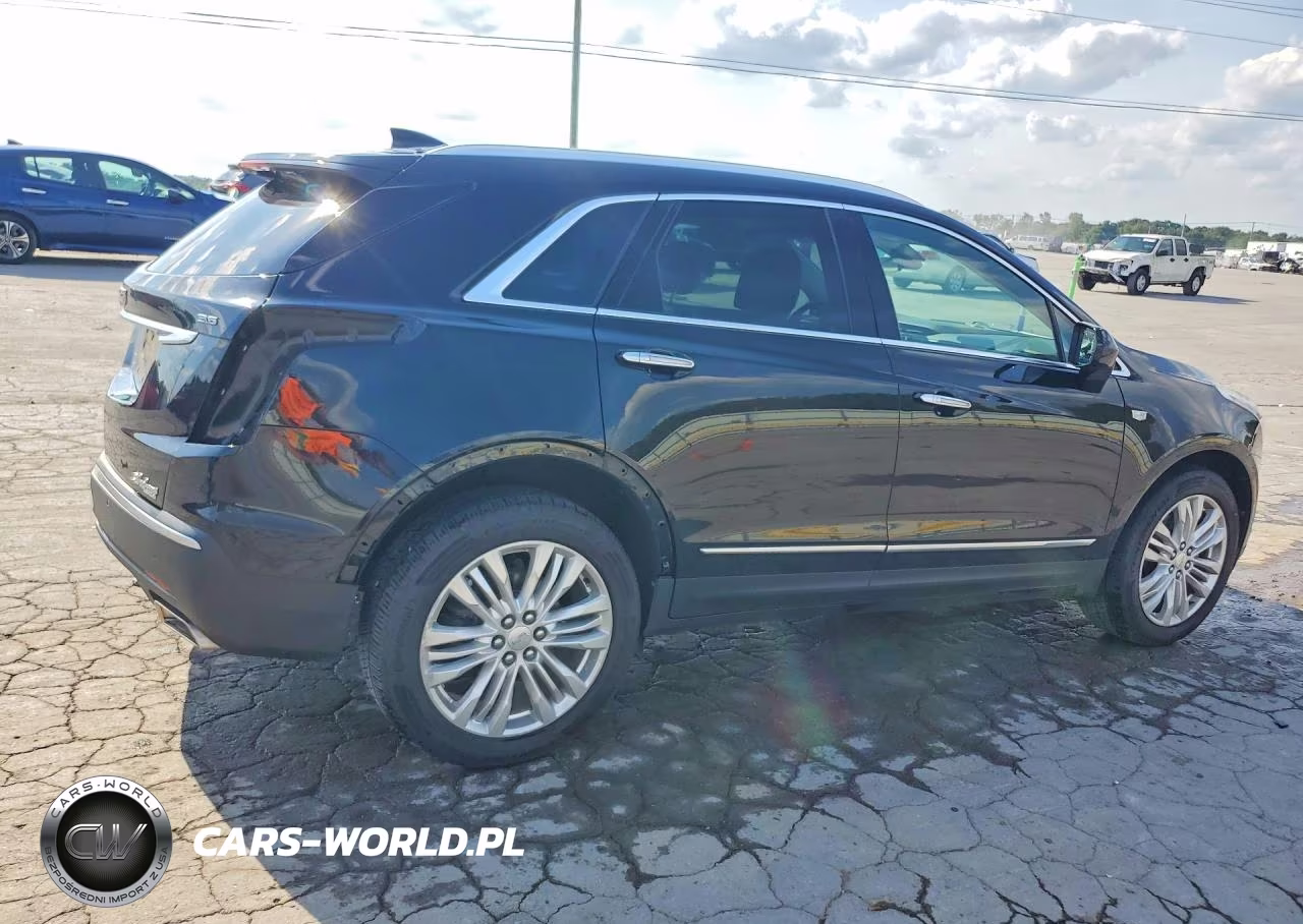 2018 Cadillac Xt5 Premium Luxury VIN:1GYKNERS7JZ110076 - 3