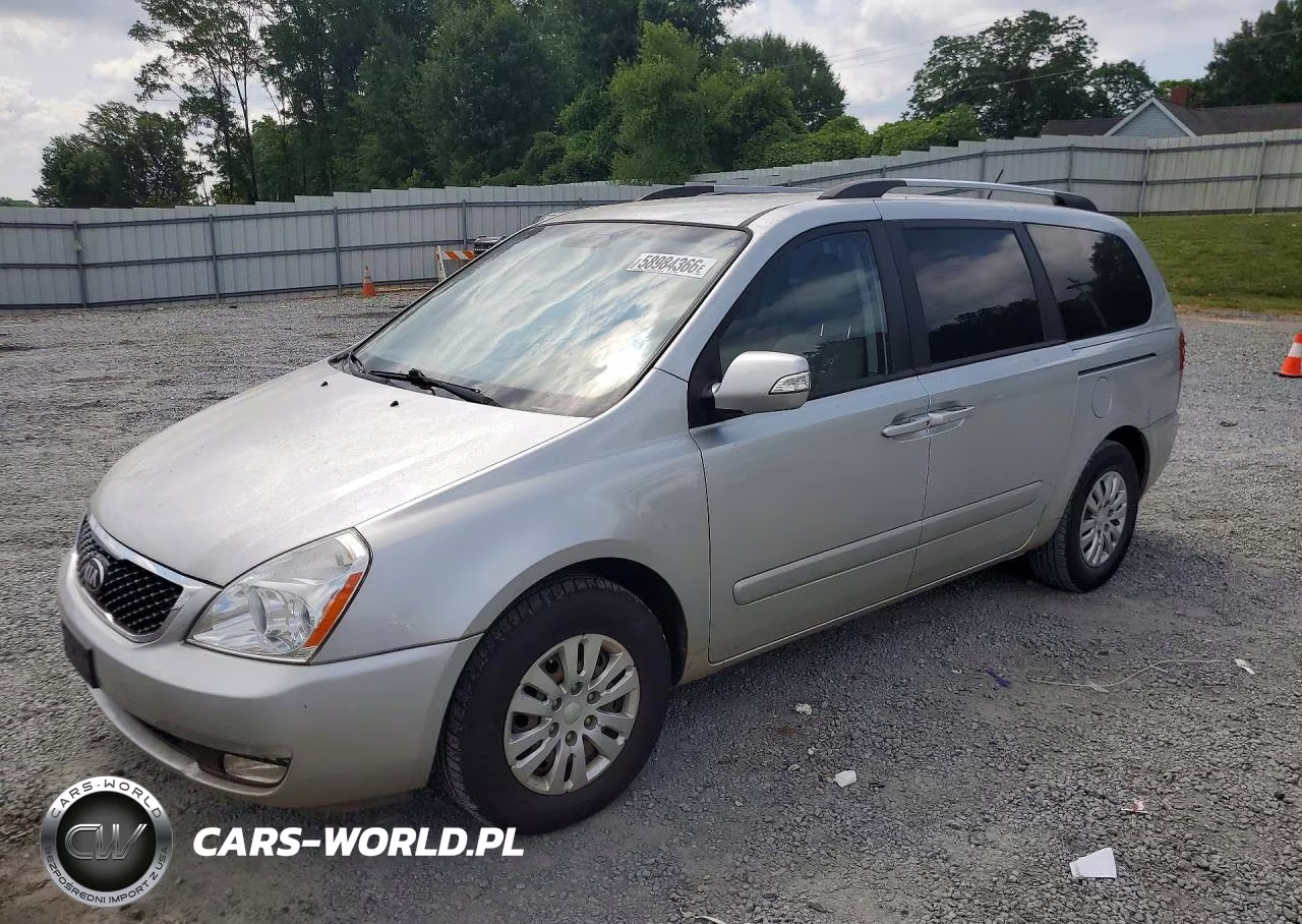 2014 Kia Sedona Lx