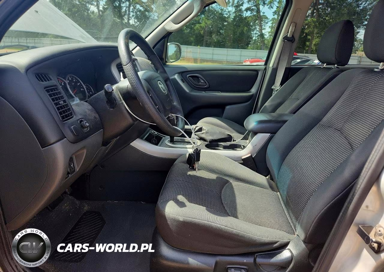 2005 Mazda Tribute S VIN:4F2CZ04115KM12493 - 7
