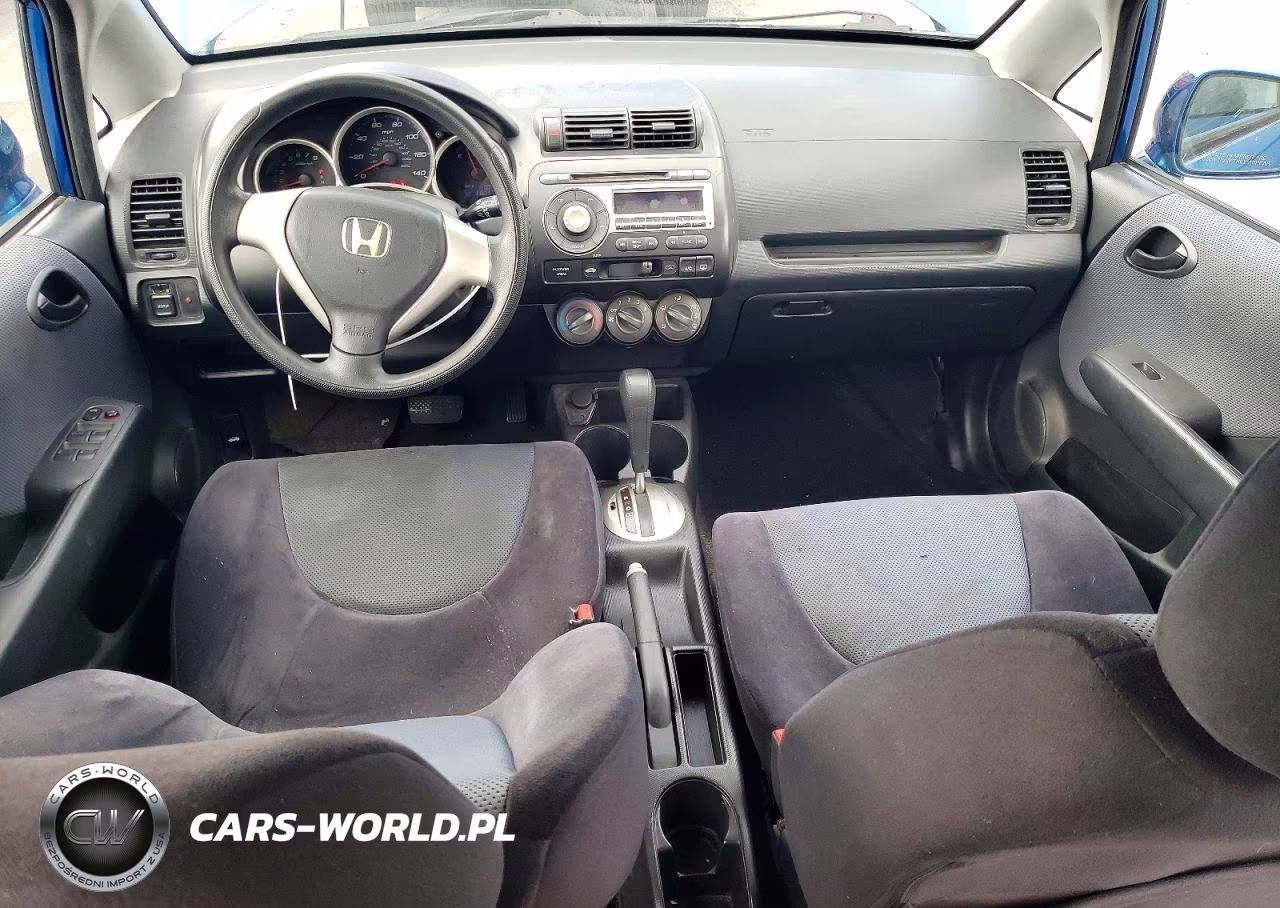 2007 Honda Fit VIN:JHMGD38437S049430 - 8