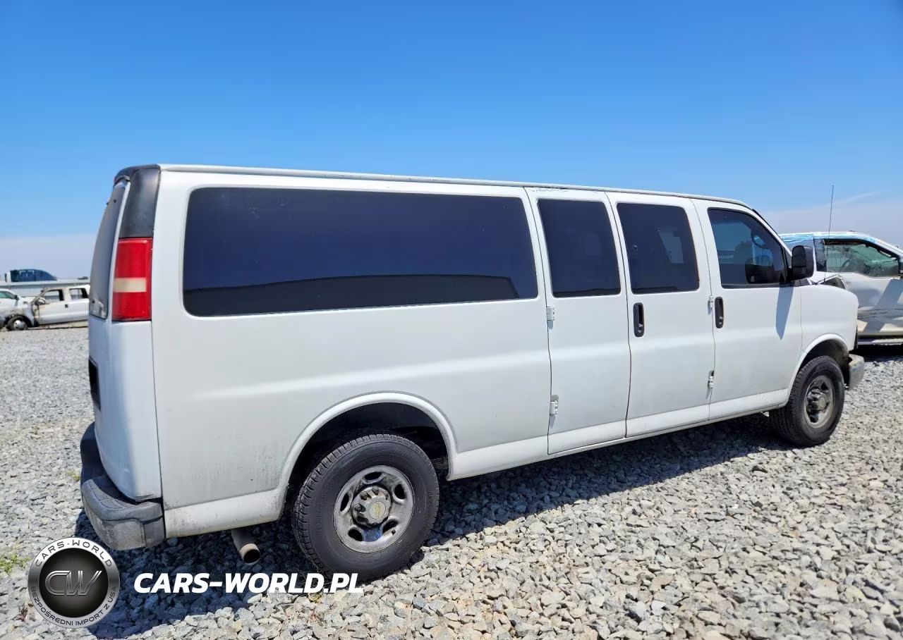2012 Chevrolet Express G3500 Lt VIN:1GAZG1FG5C1137777 - 3