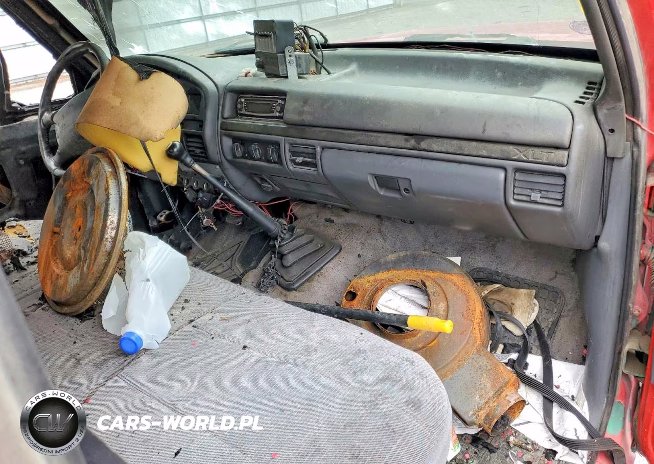 1993 Ford F Super Duty VIN:2FDLF47M4PCA27230 - 8