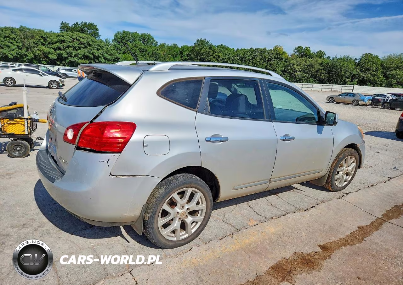 2012 Nissan Rogue S VIN:JN8AS5MV0CW412474 - 3