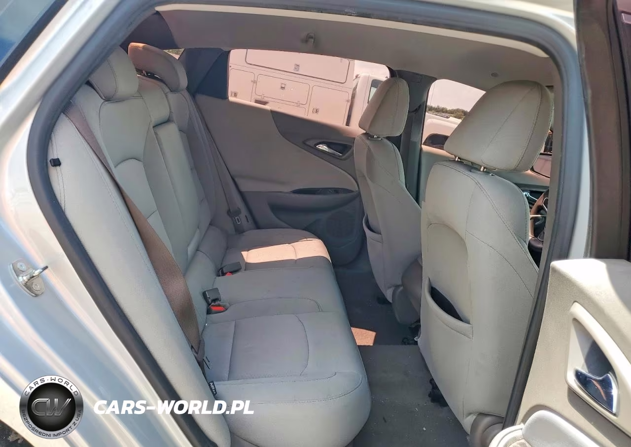 2017 Chevrolet Malibu VIN:1G1ZB5ST8HF255065 - 10