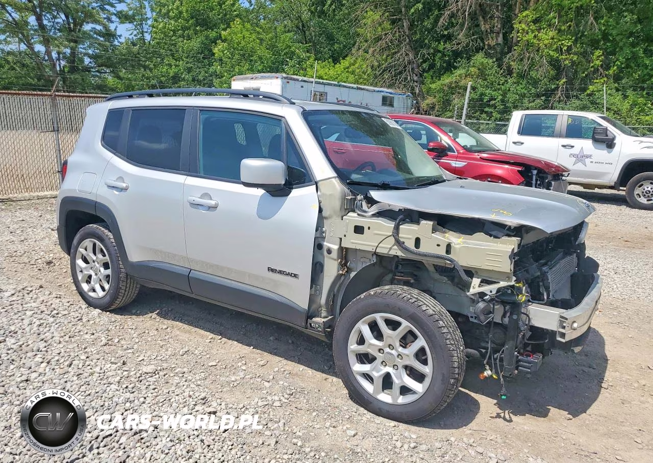 2017 Jeep Renegade Latitude VIN:ZACCJBBB8HPF85890 - 4