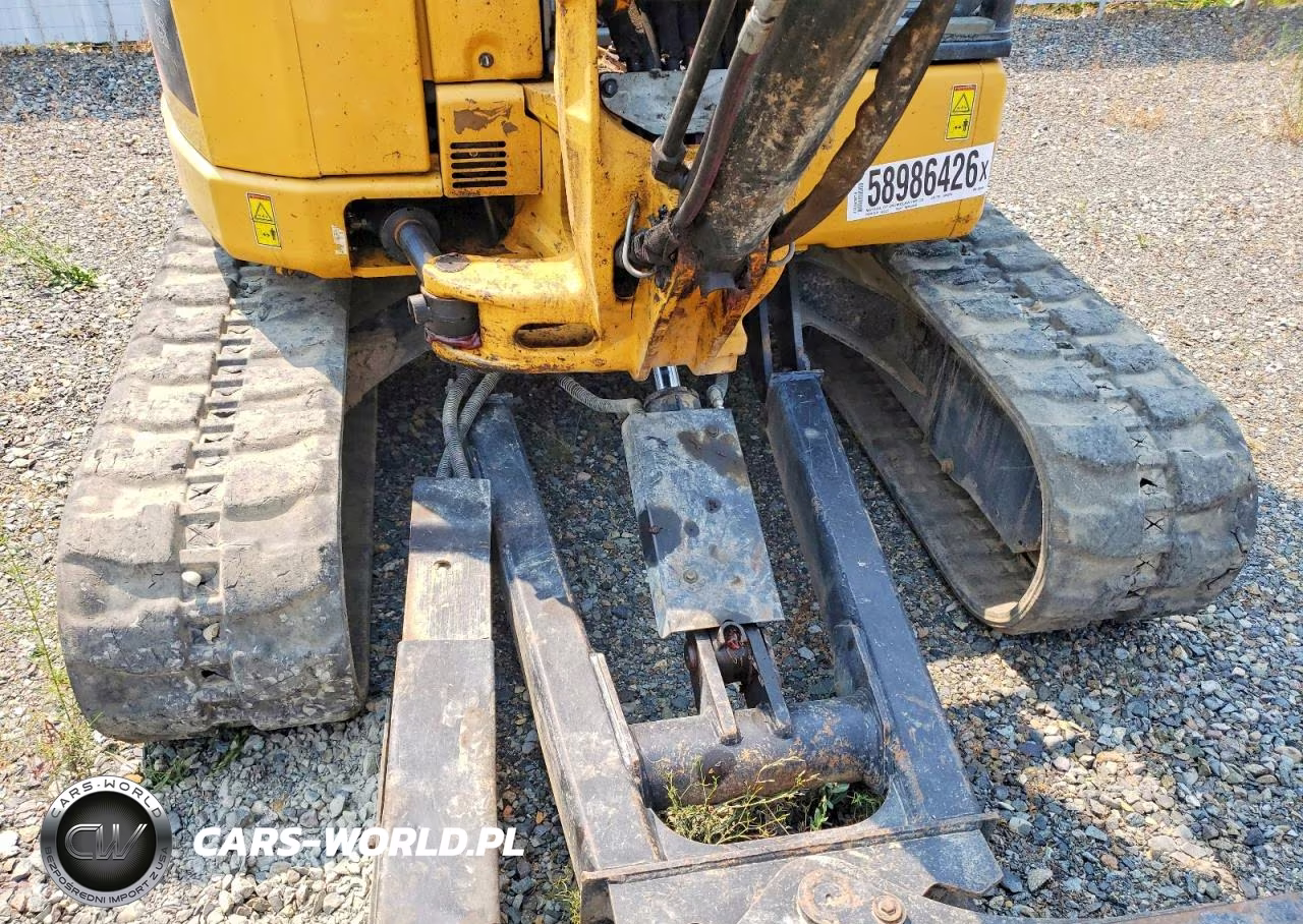 2017 Cat Construction Equipment - Mini Excavator VIN:CAT0305EAH5M04884 - 10