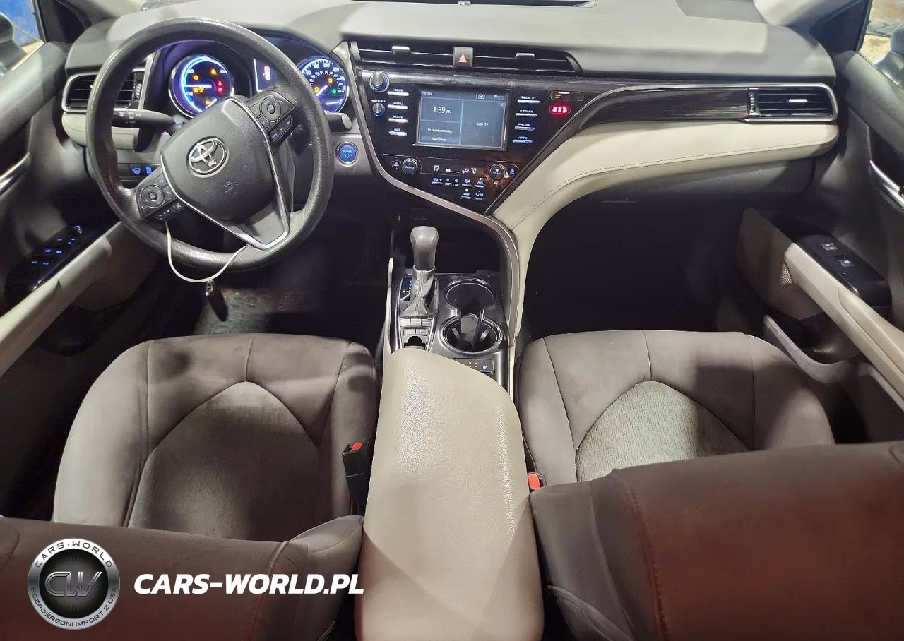 2019 Toyota Camry Le VIN:4T1B31HK1KU512241 - 8