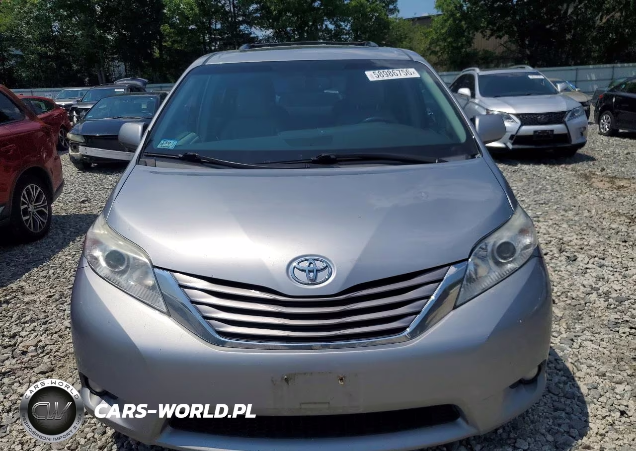 2017 Toyota Sienna Xle 7-Passenger VIN:5TDDZ3DCXHS181159 - 5