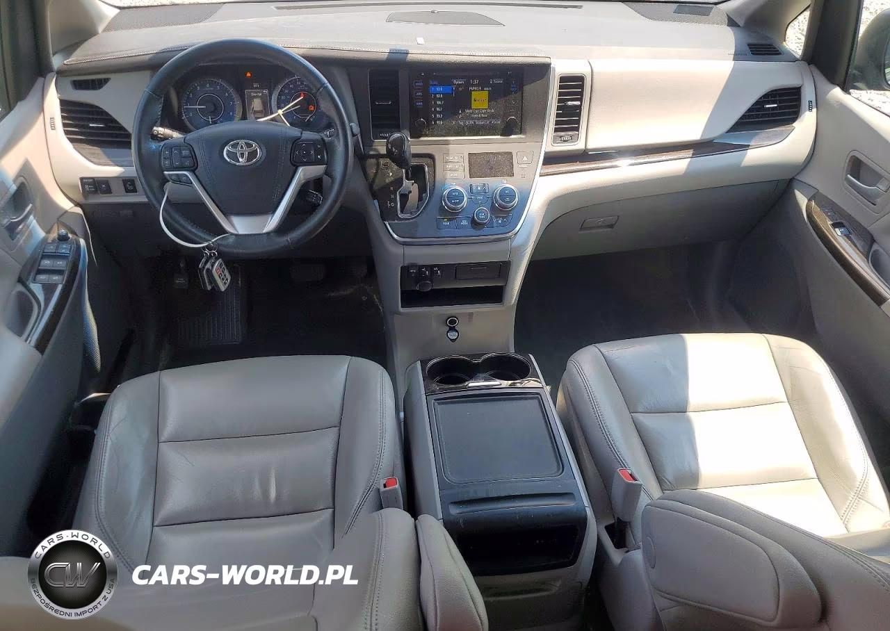 2017 Toyota Sienna Xle 7-Passenger VIN:5TDDZ3DCXHS181159 - 8