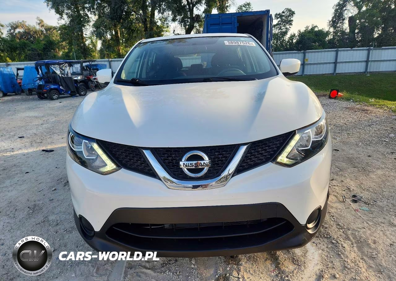 2017 Nissan Rogue Sport S VIN:JN1BJ1CP8HW027480 - 5