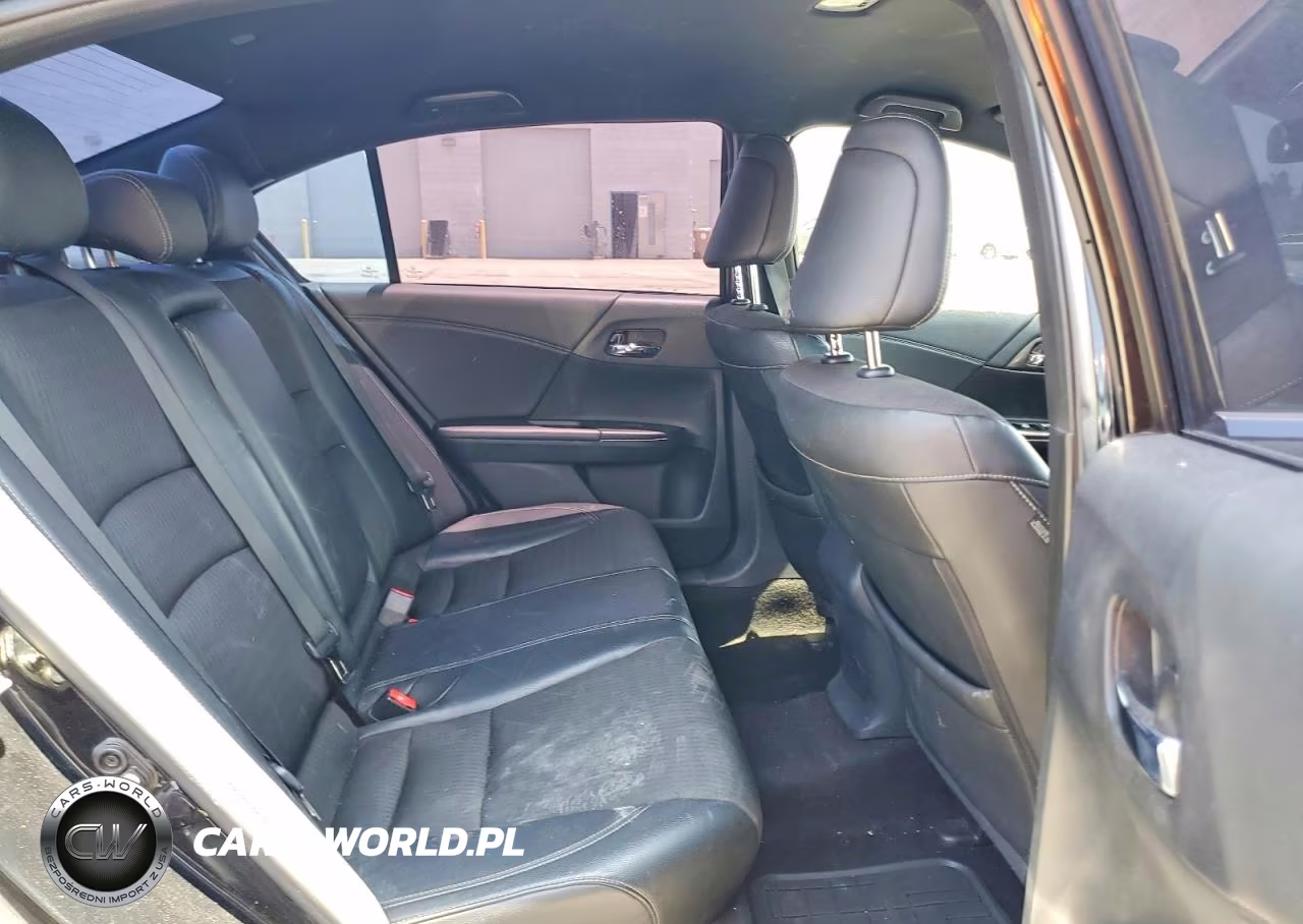 2016 Honda Accord Sport VIN:1HGCR2F51GA197588 - 10