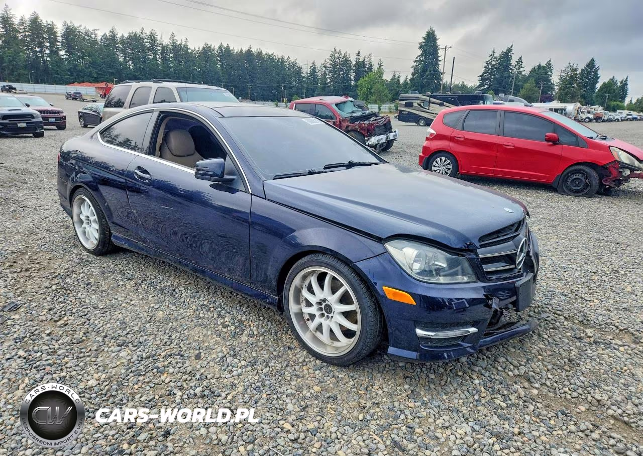 2013 Mercedes-Benz C 250 VIN:WDDGJ4HB9DF945482 - 4