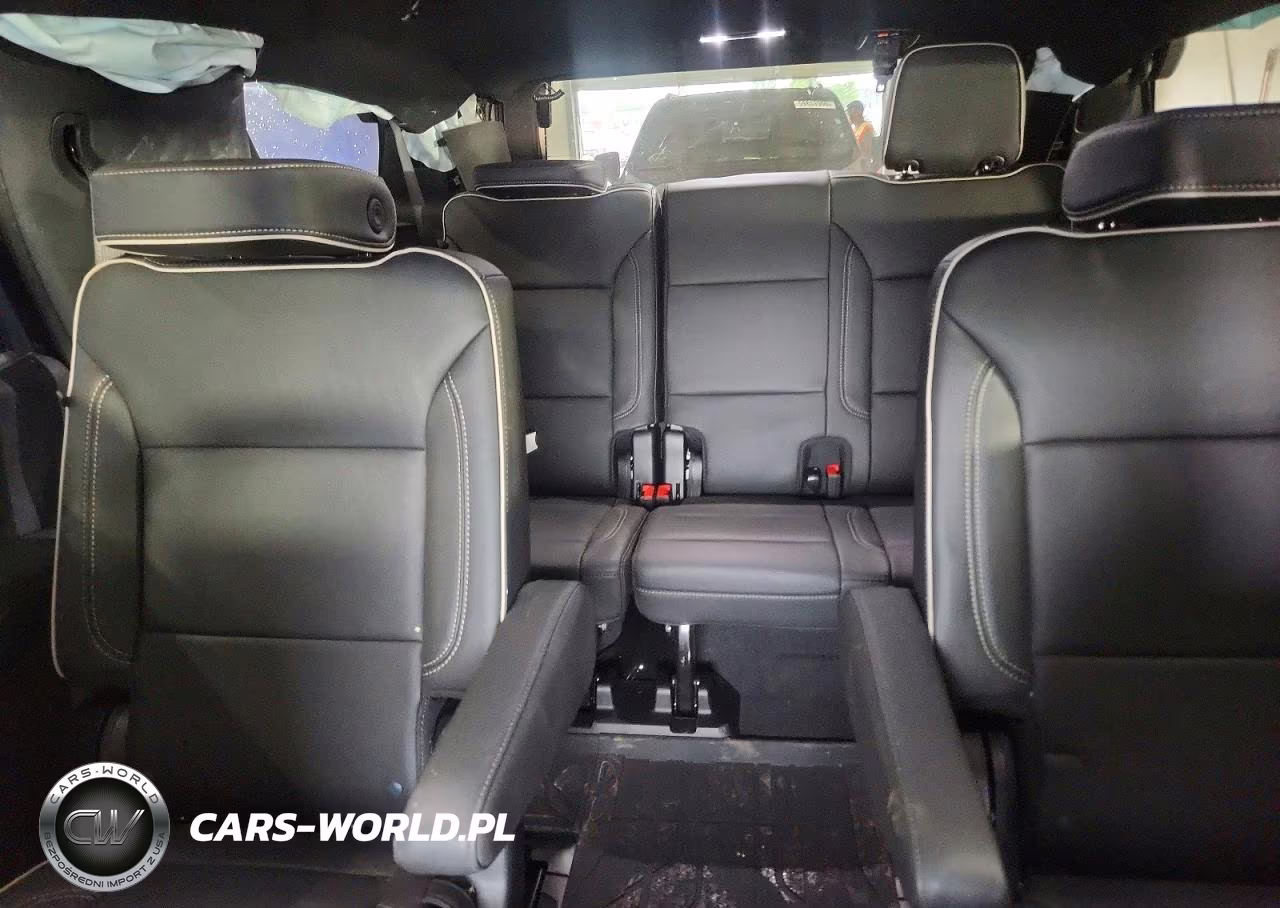 2025 Chevrolet Tahoe K1500 Premier VIN:1GNS6SR89SR306826 - 10