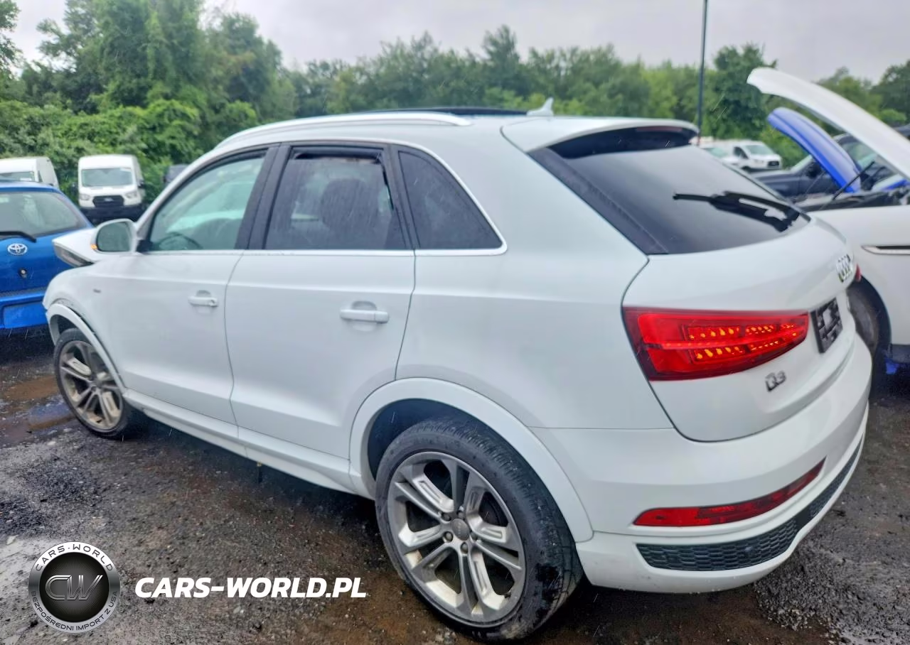 2016 Audi Q3 Prestige VIN:WA1GFCFS5GR024690 - 2