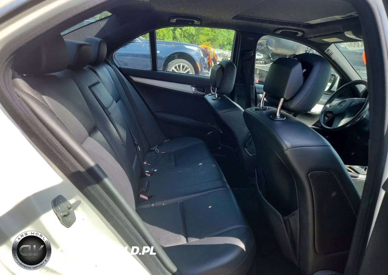 2009 Mercedes-Benz C 300 VIN:WDDGF54X39R047586 - 10