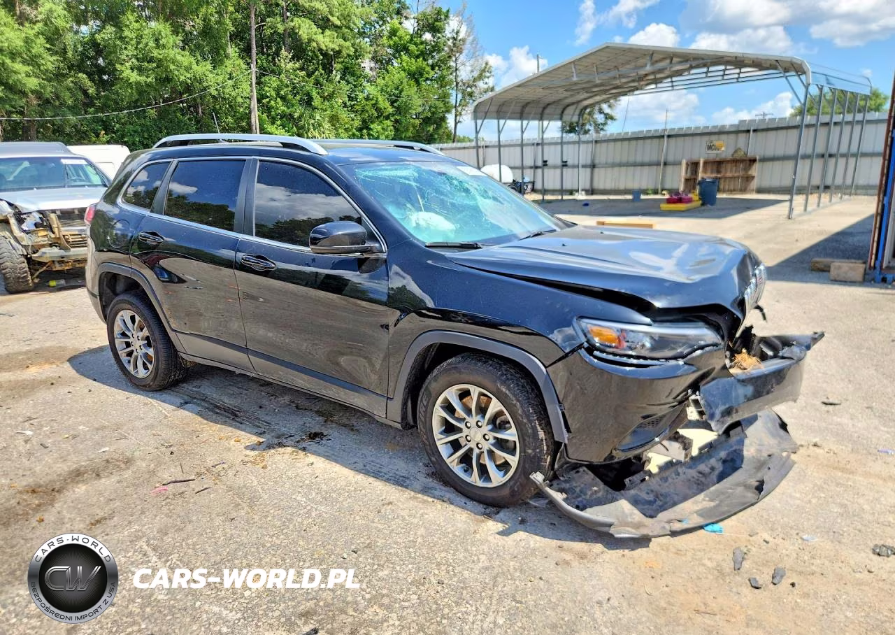 2020 Jeep Cherokee Latitude Plus VIN:1C4PJLLB9LD616383 - 4