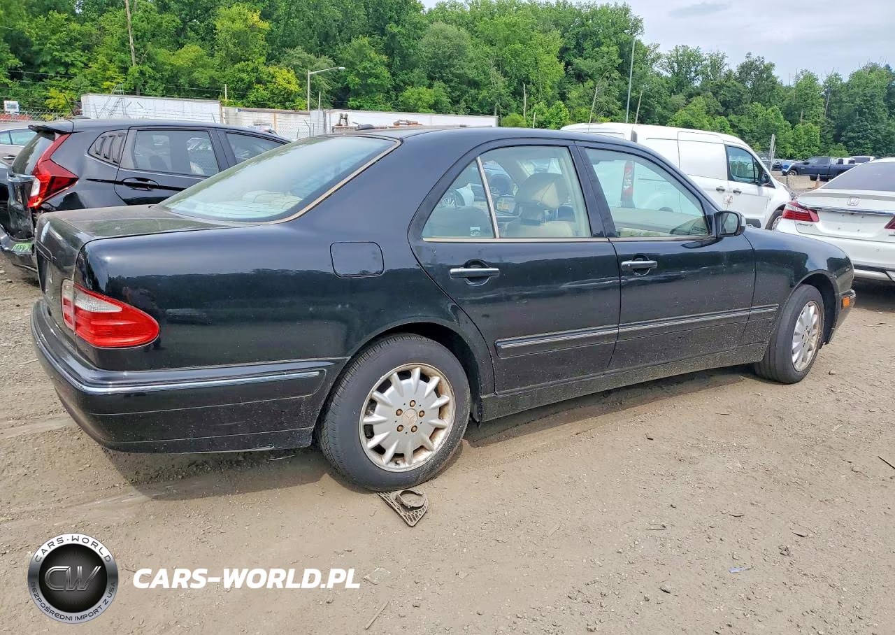 2001 Mercedes-Benz E 320 VIN:WDBJF65JX1B309079 - 3