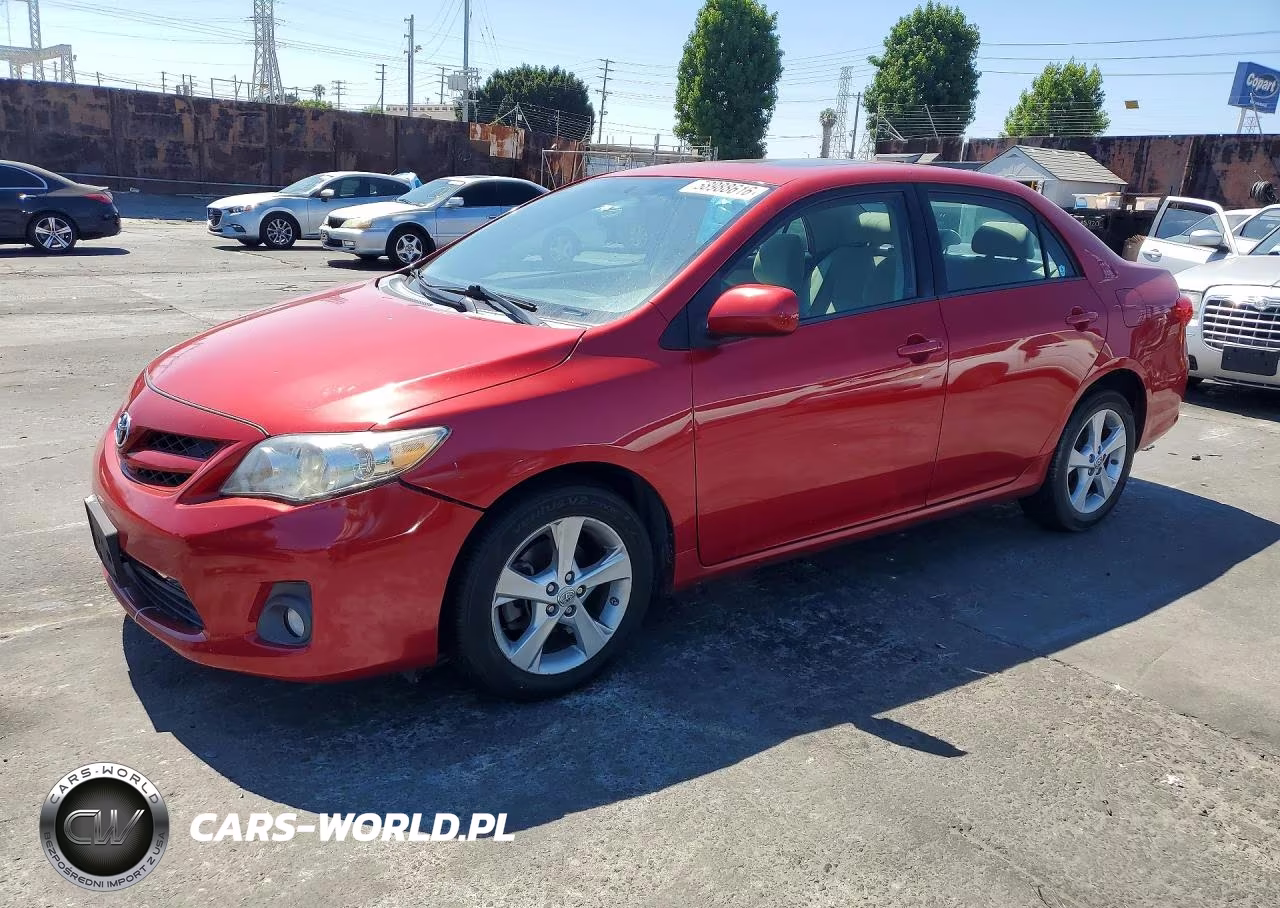 2011 Toyota Corolla Le – zdjęcie 1 z 12