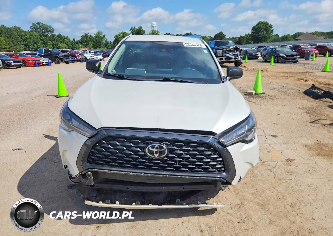 2022 Toyota Corolla Cross L VIN:7MUAAAAG5NV018362 - 5