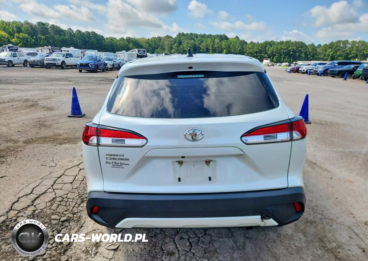 2022 Toyota Corolla Cross L VIN:7MUAAAAG5NV018362 - 6
