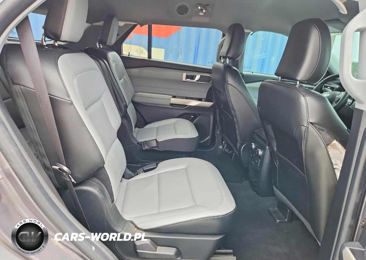 2021 Ford Explorer Xlt VIN:1FMSK7DH6MGC26676 - 11