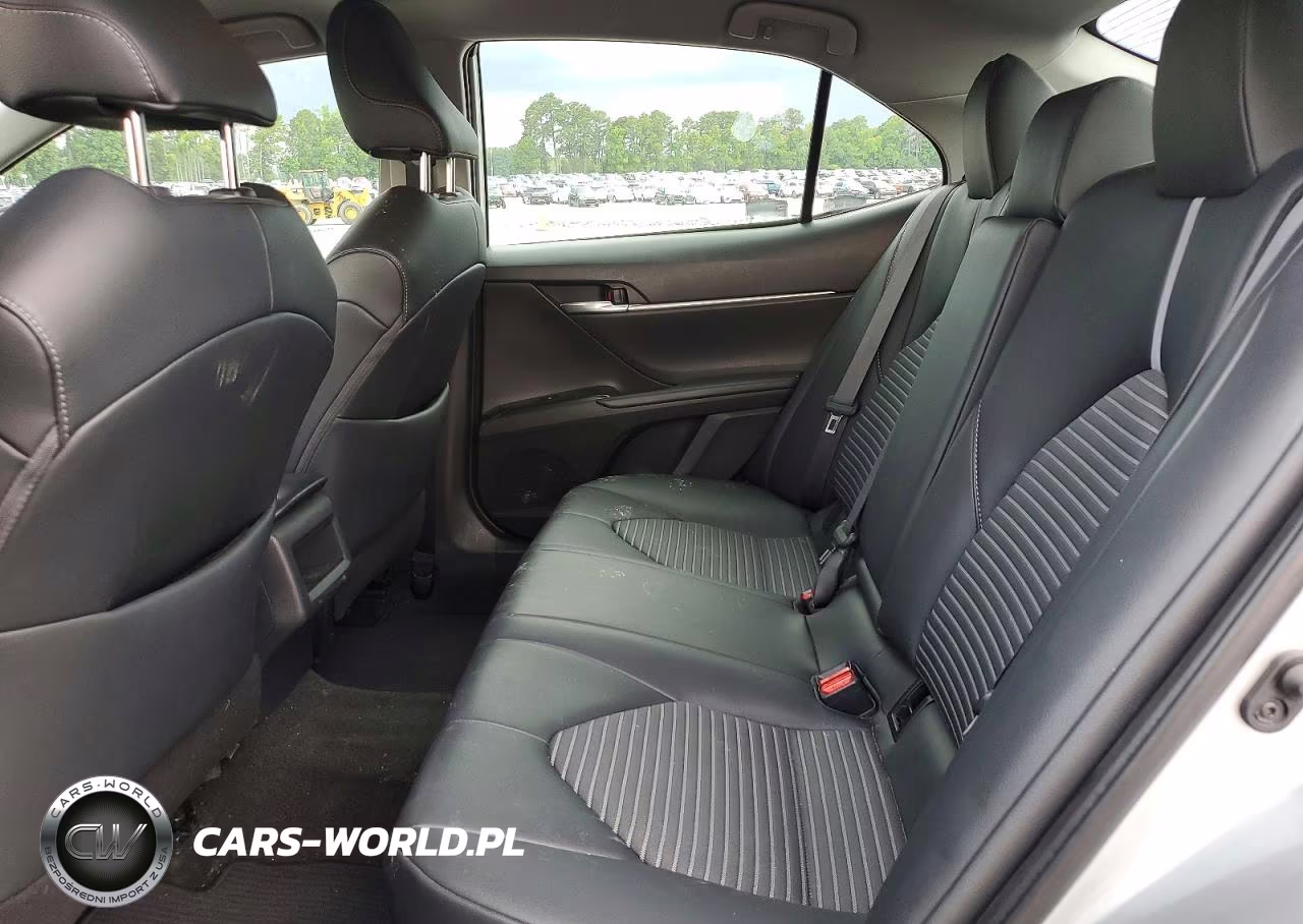 2019 Toyota Camry Se VIN:4T1B11HK6KU791420 - 10