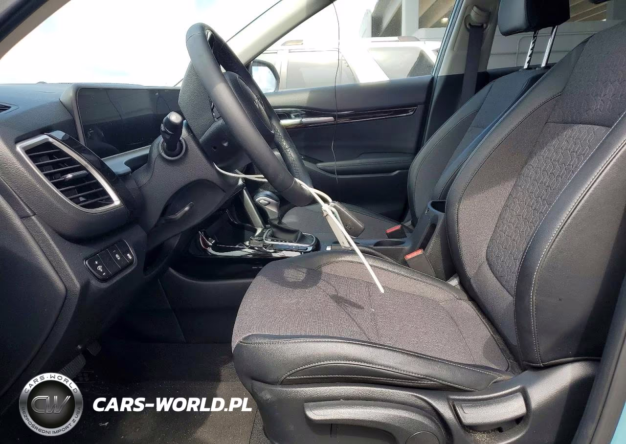 2025 Kia Seltos S VIN:KNDEU2AA6S7790637 - 7