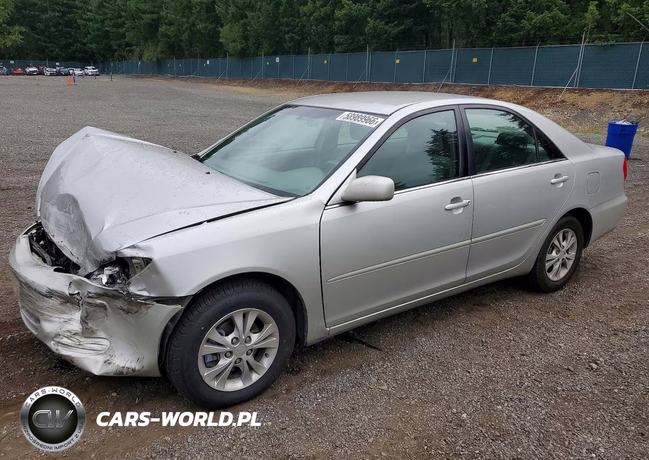 2004 Toyota Camry Le V6