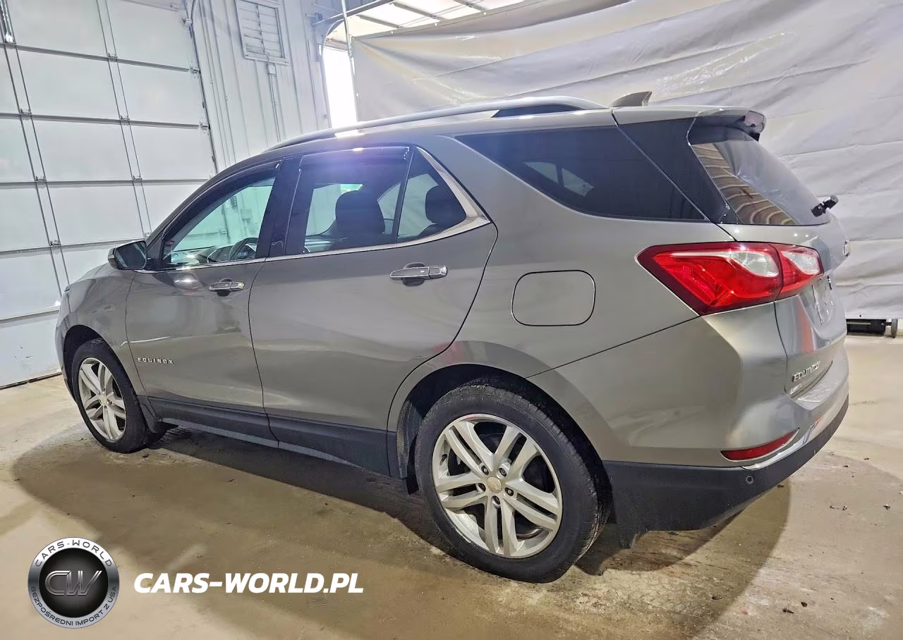 2018 Chevrolet Equinox Premier VIN:3GNAXVEV5JS644239 - 2