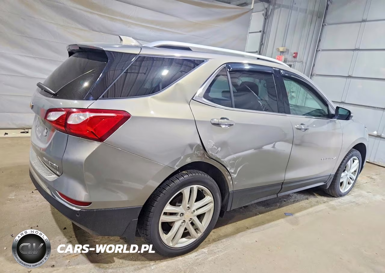 2018 Chevrolet Equinox Premier VIN:3GNAXVEV5JS644239 - 3