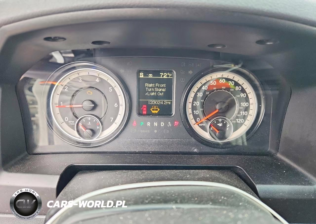 2017 Ram 1500 St VIN:1C6RR7FT4HS729374 - 9