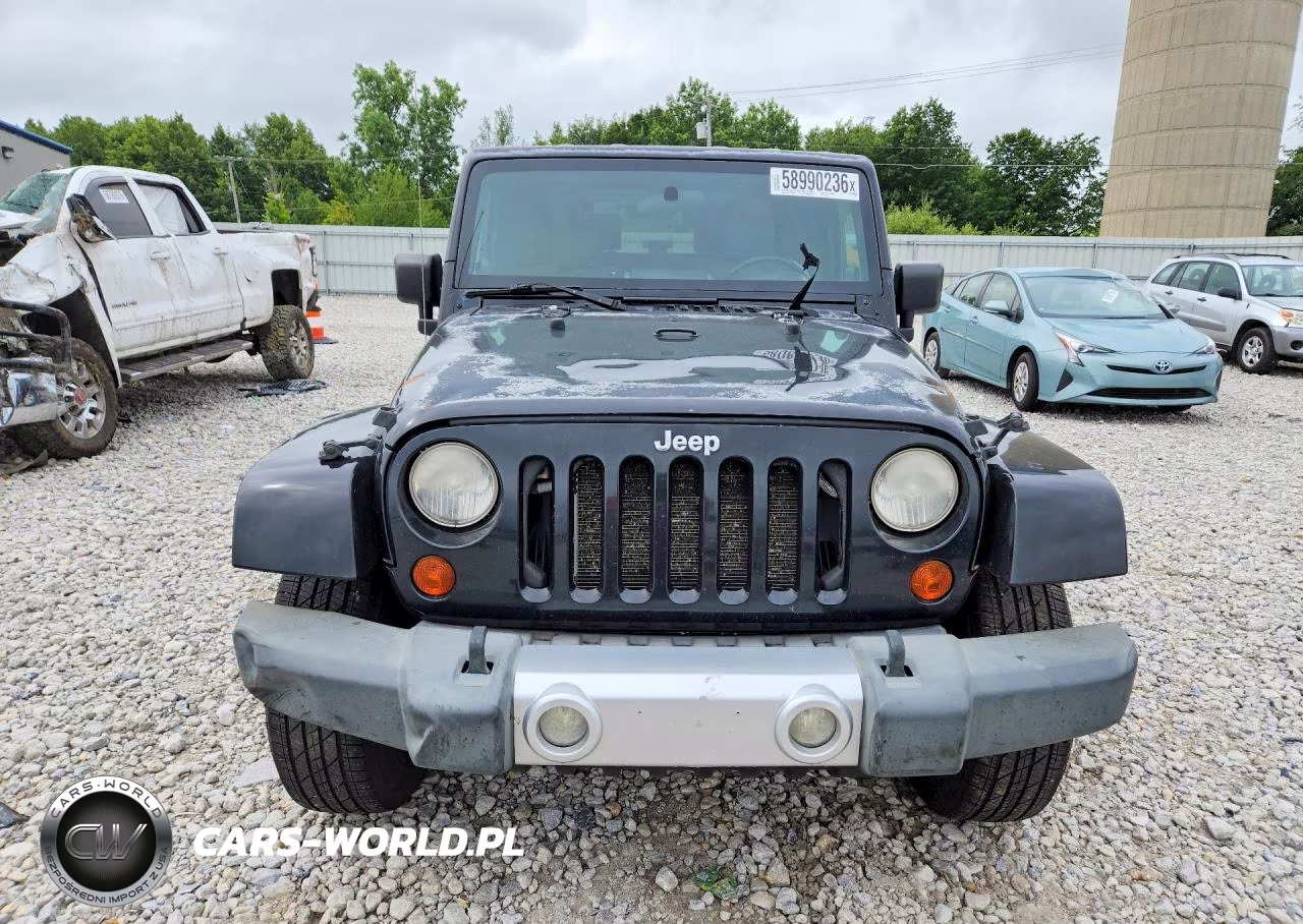 2008 Jeep Wrangler Sahara VIN:1J8FA54158L578590 - 5