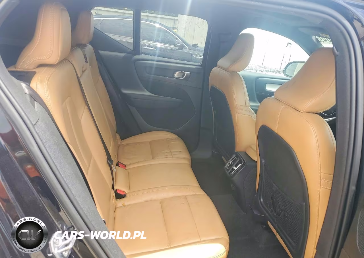 2019 Volvo Xc40 T5 Momentum VIN:YV4162UK2K2053068 - 10