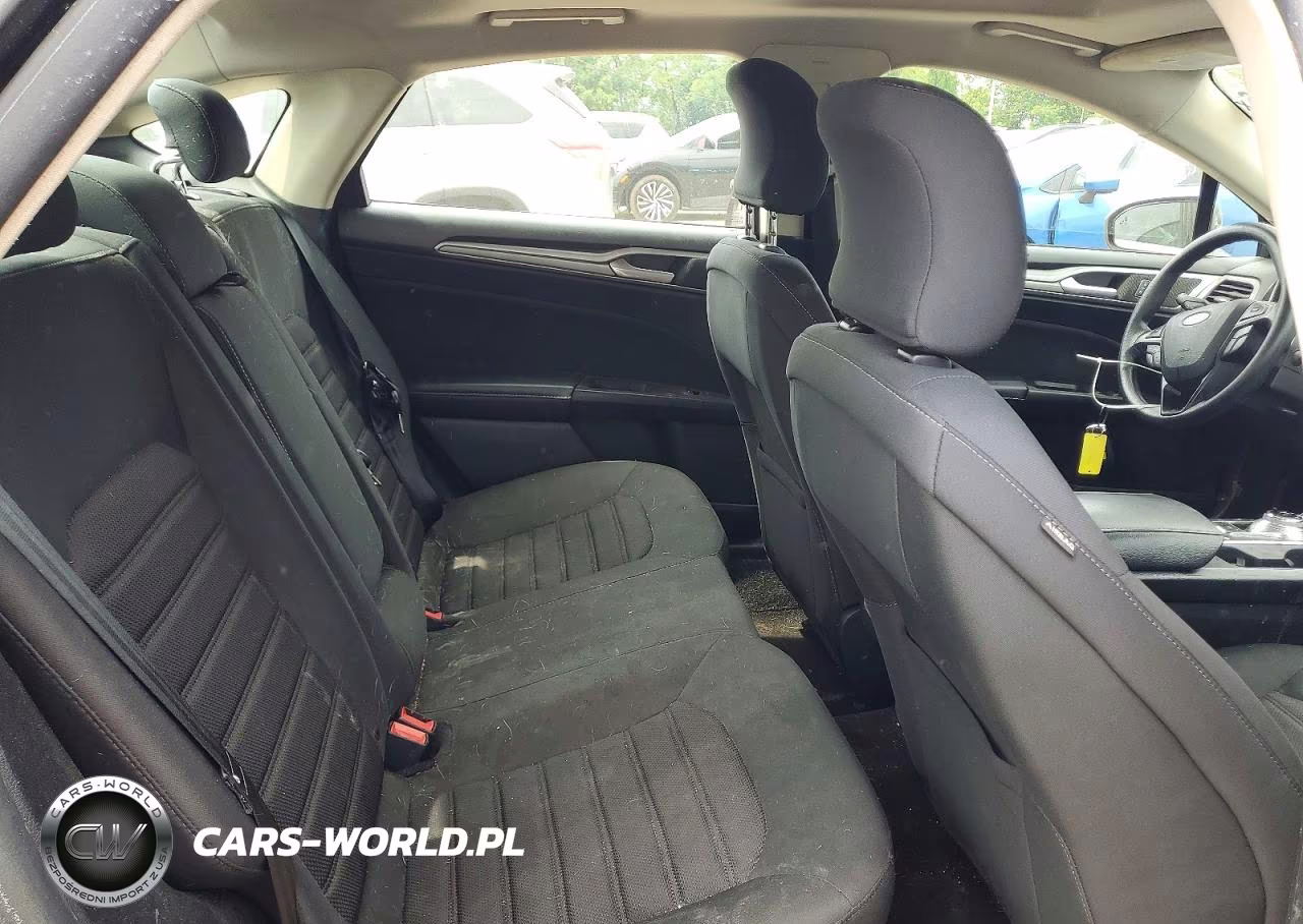 2019 Ford Fusion Se VIN:3FA6P0T98KR270487 - 10