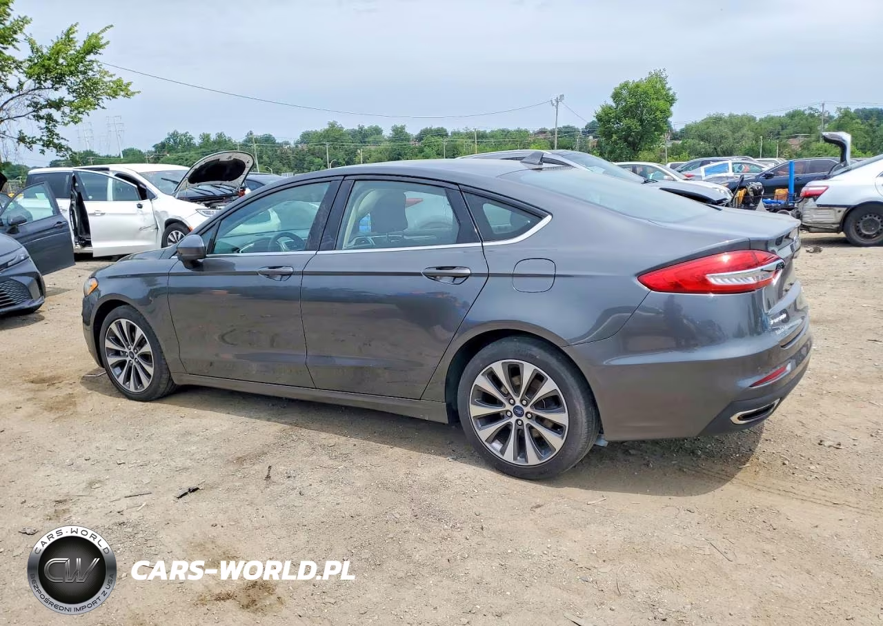2019 Ford Fusion Se VIN:3FA6P0T98KR270487 - 2