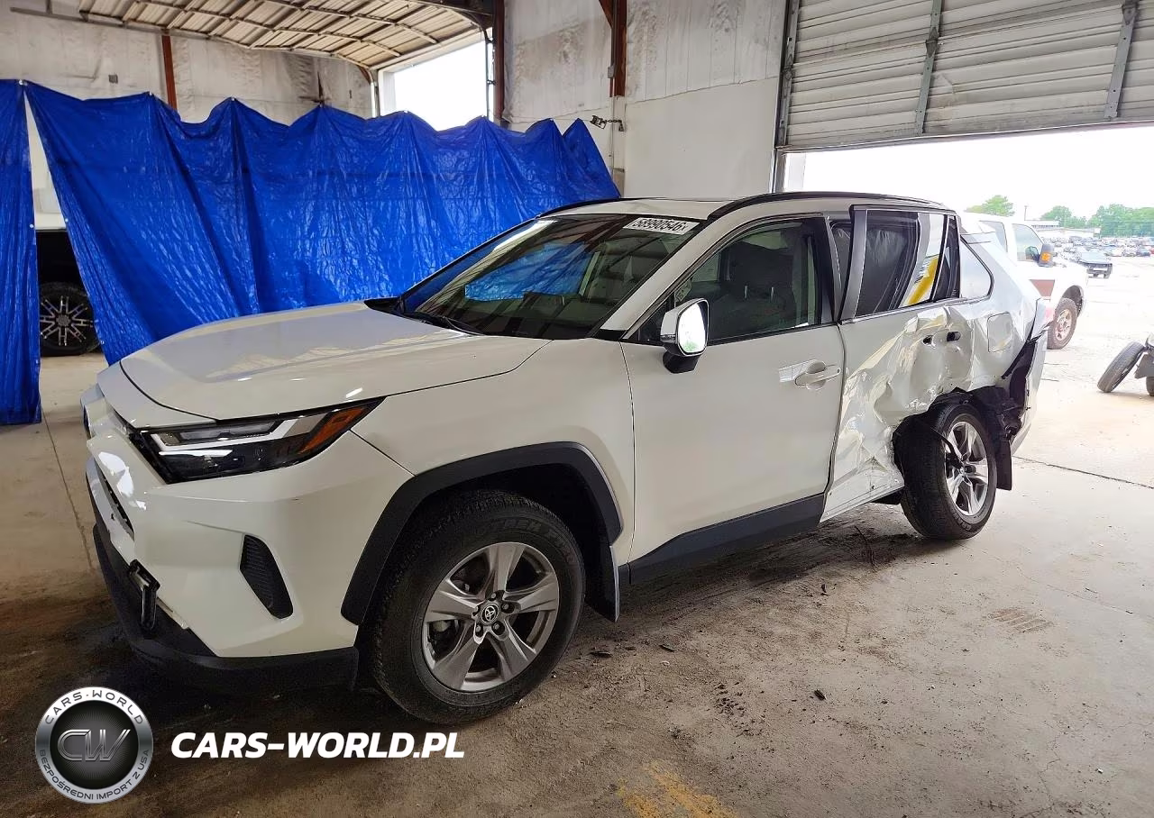 2023 Toyota Rav4 Xle – zdjęcie 1 z 12