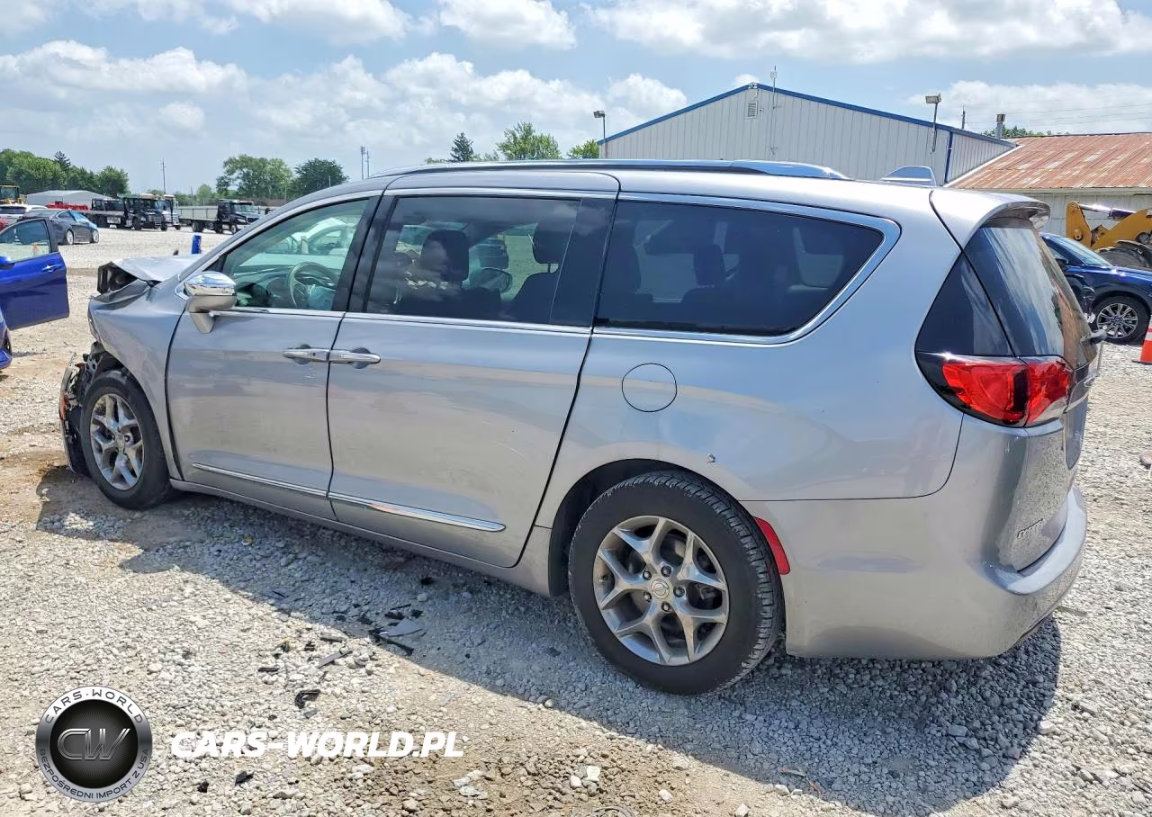 2018 Chrysler Pacifica Limited VIN:2C4RC1GG5JR232964 - 2