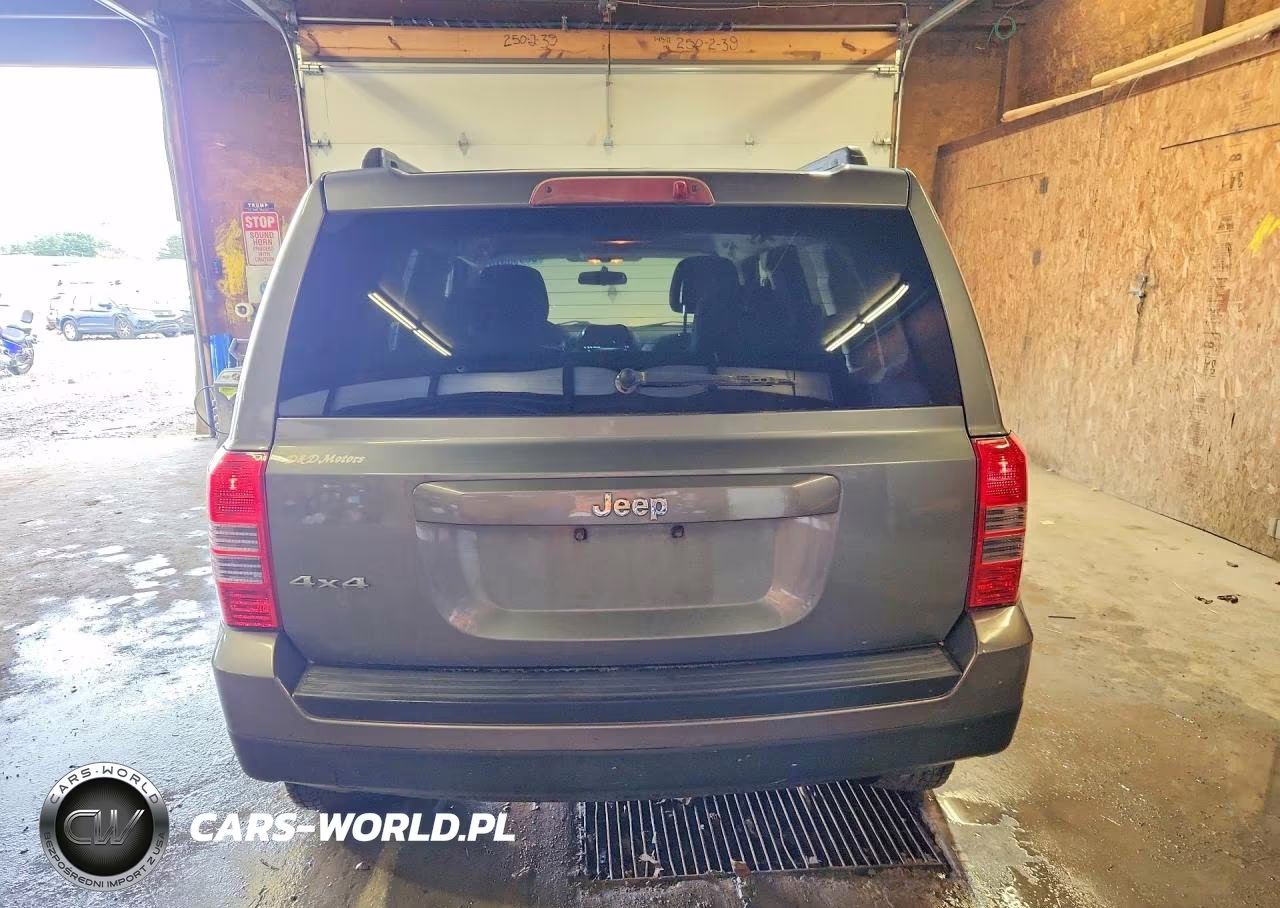 2011 Jeep Patriot Sport VIN:1J4NF1GB3BD265812 - 6