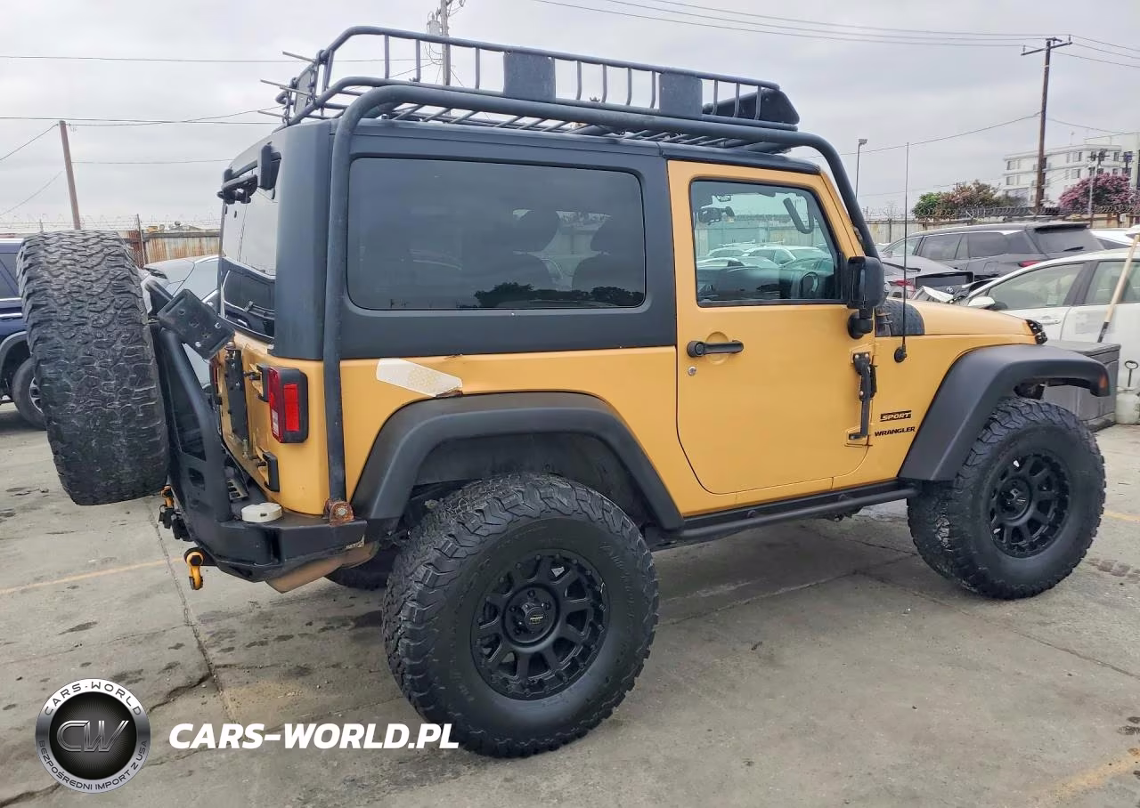 2013 Jeep Wrangler Sport VIN:1C4AJWAGXDL686939 - 3