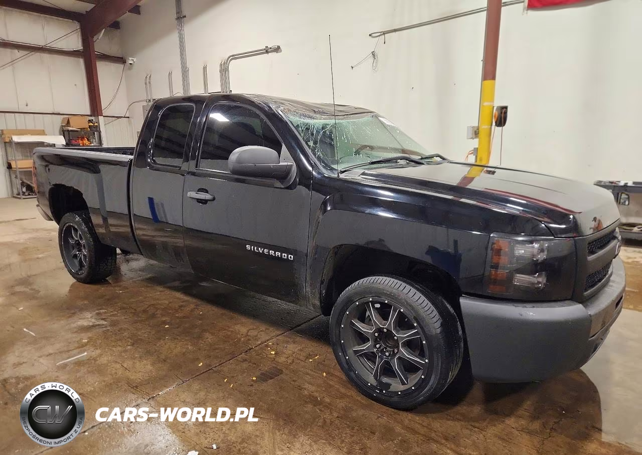 2013 Chevrolet Silverado C1500 VIN:1GCRCPEA7DZ171533 - 4
