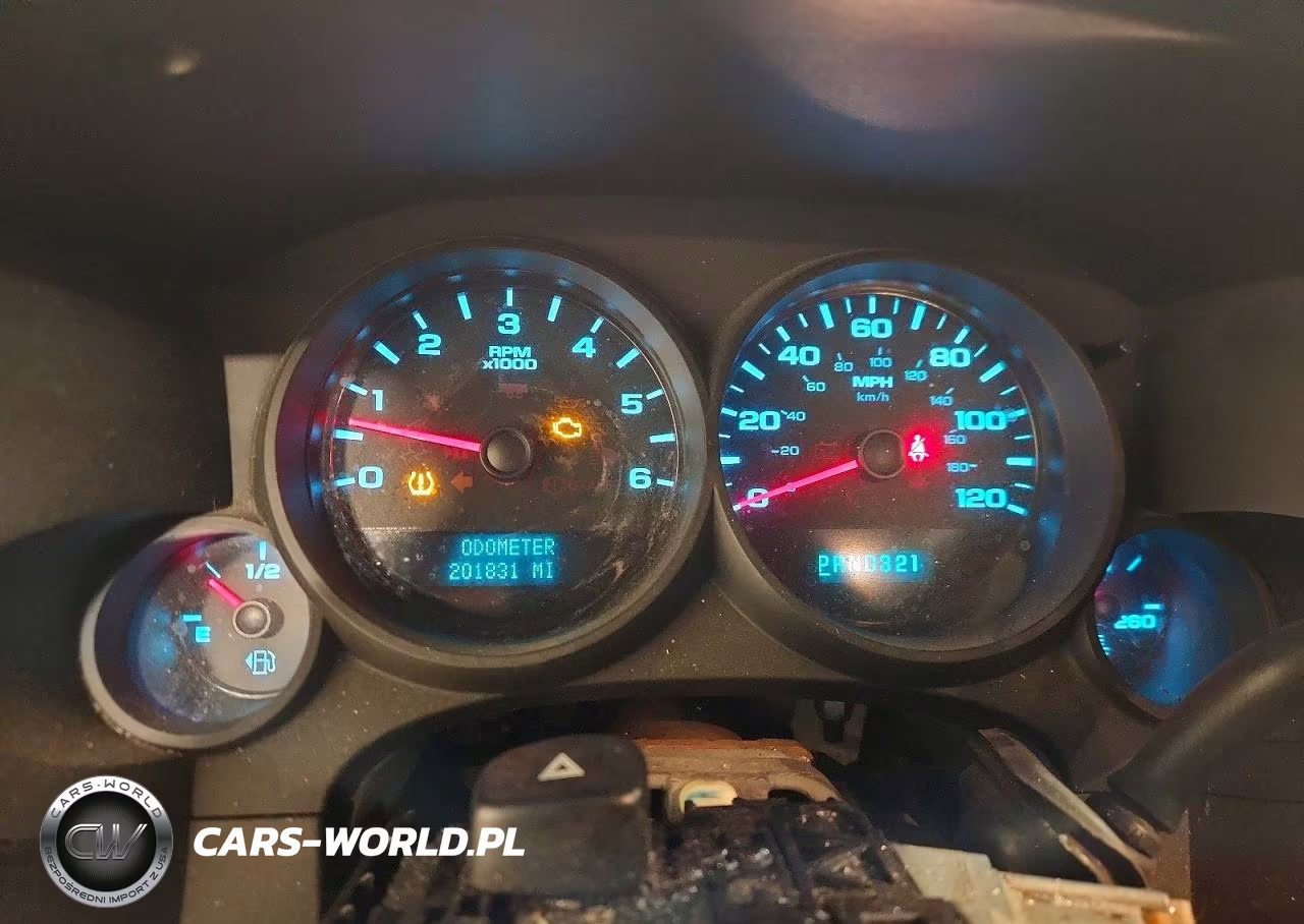 2013 Chevrolet Silverado C1500 VIN:1GCRCPEA7DZ171533 - 9