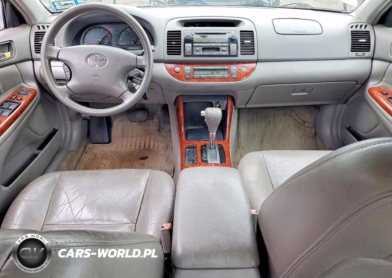 2002 Toyota Camry Xle VIN:4T1BE32K12U058040 - 8